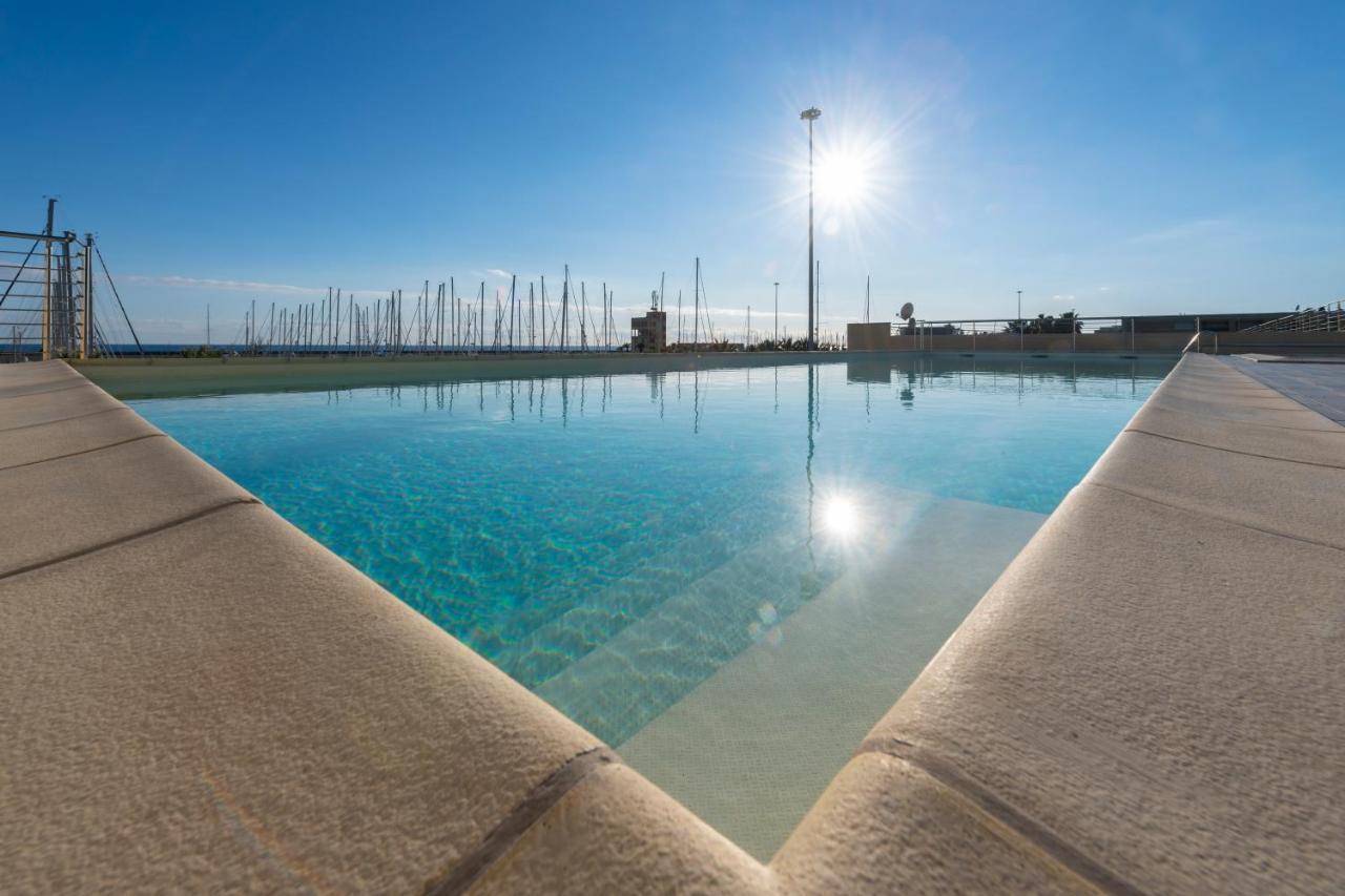 H11 Luxury 9A - Porto - Piscina - Jacuzzi Daire Santo Stefano al Mare Dış mekan fotoğraf